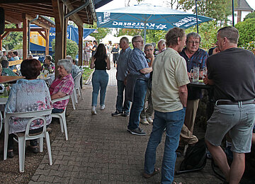 15.08.2023: Sommerfest im Rosengarten an Mariä Himmelfahrt